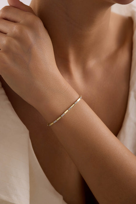 Elegance Line Bileklik