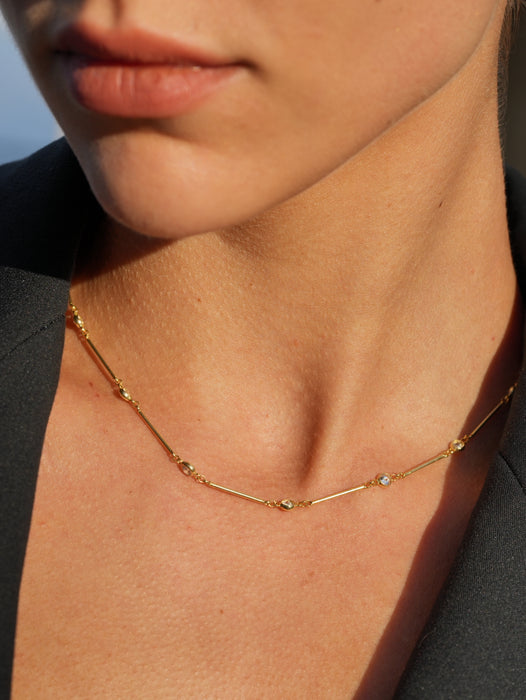 Linea Kolye
